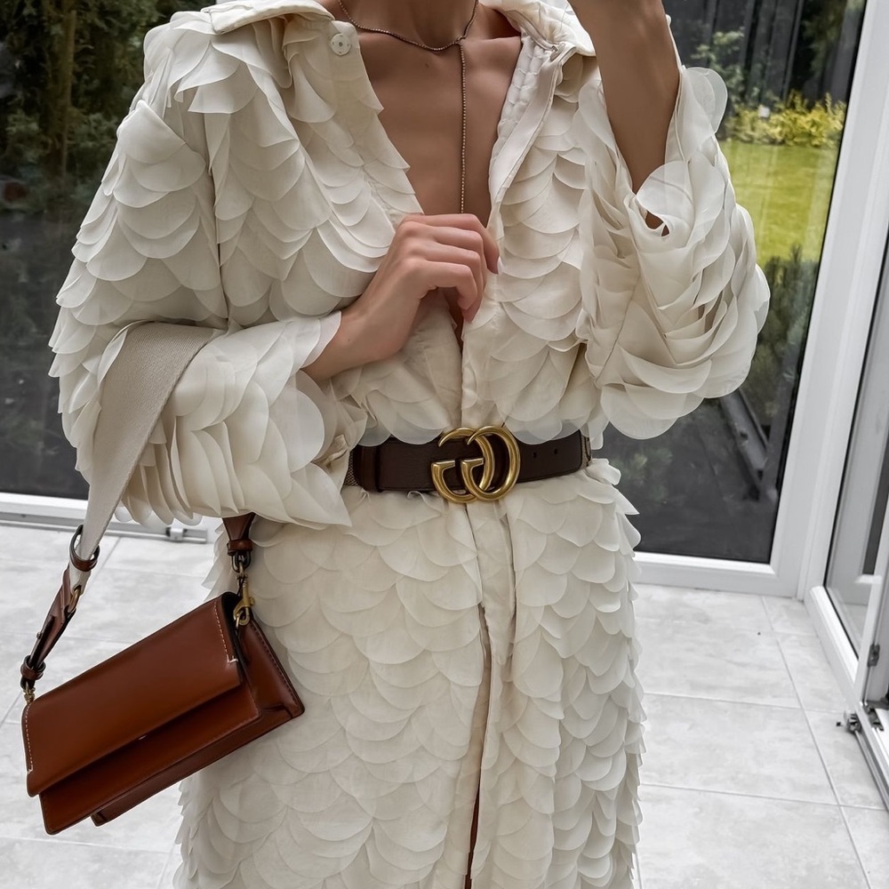 ZARA BIB COLLAR PETAL COAT - Picture 12 of 16